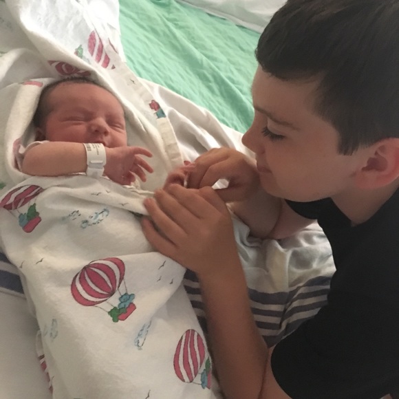 Meet your Posher, Melissa - Picture 9 of 16